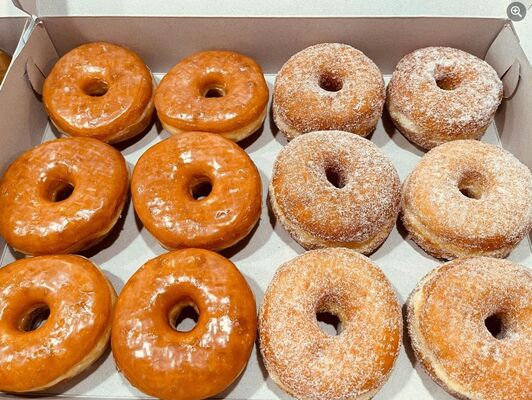 24ωρη αυτοεξυπηρέτηση αυτόματο σύστημα ανύψωσης αυτοκινήτου αυτοκινήτου κέικ με όλα τα ατσάλινο πλαίσιο πόρτας και αποσβέσματος γυαλί