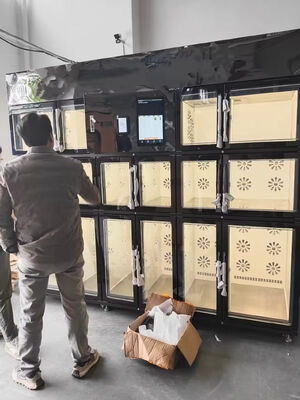 Αγοράζονται μηχανές ανθοπωλείων.